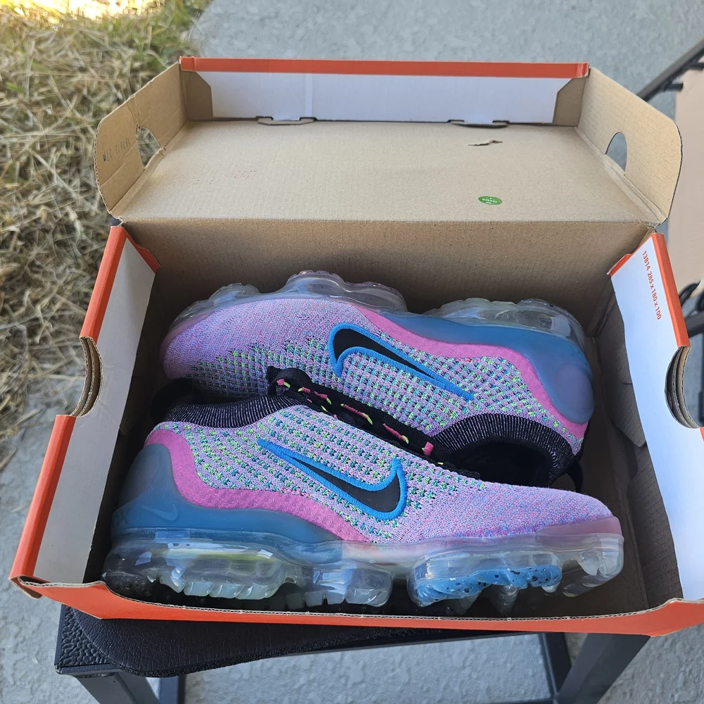 Size 6 Women's - Nike VaporMax 2021 Flyknit Pink Blast Photo Blue